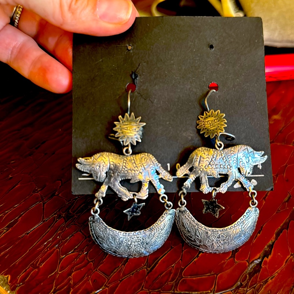 Federico Jimenez, earrings, donkey